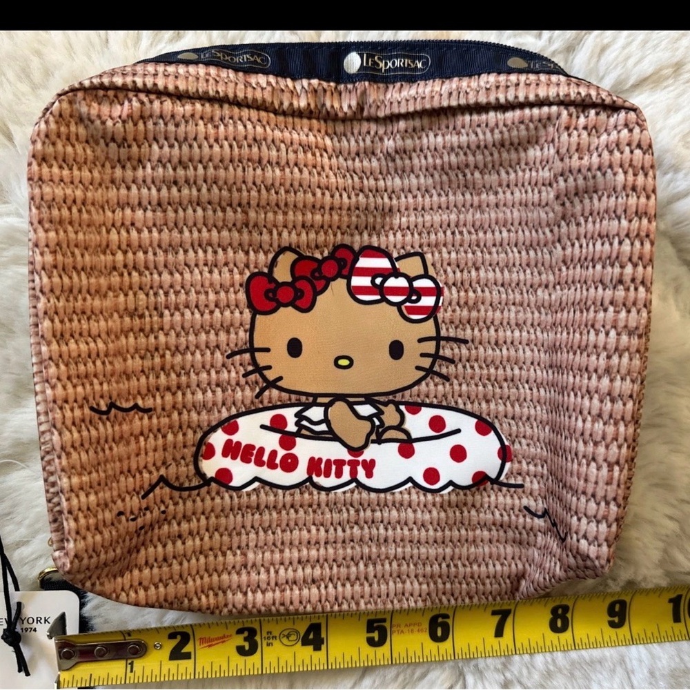 Hello Kitty Le SportSac Tan Kitty cosmetics bag NEW Authentic - Picture 8 of 8